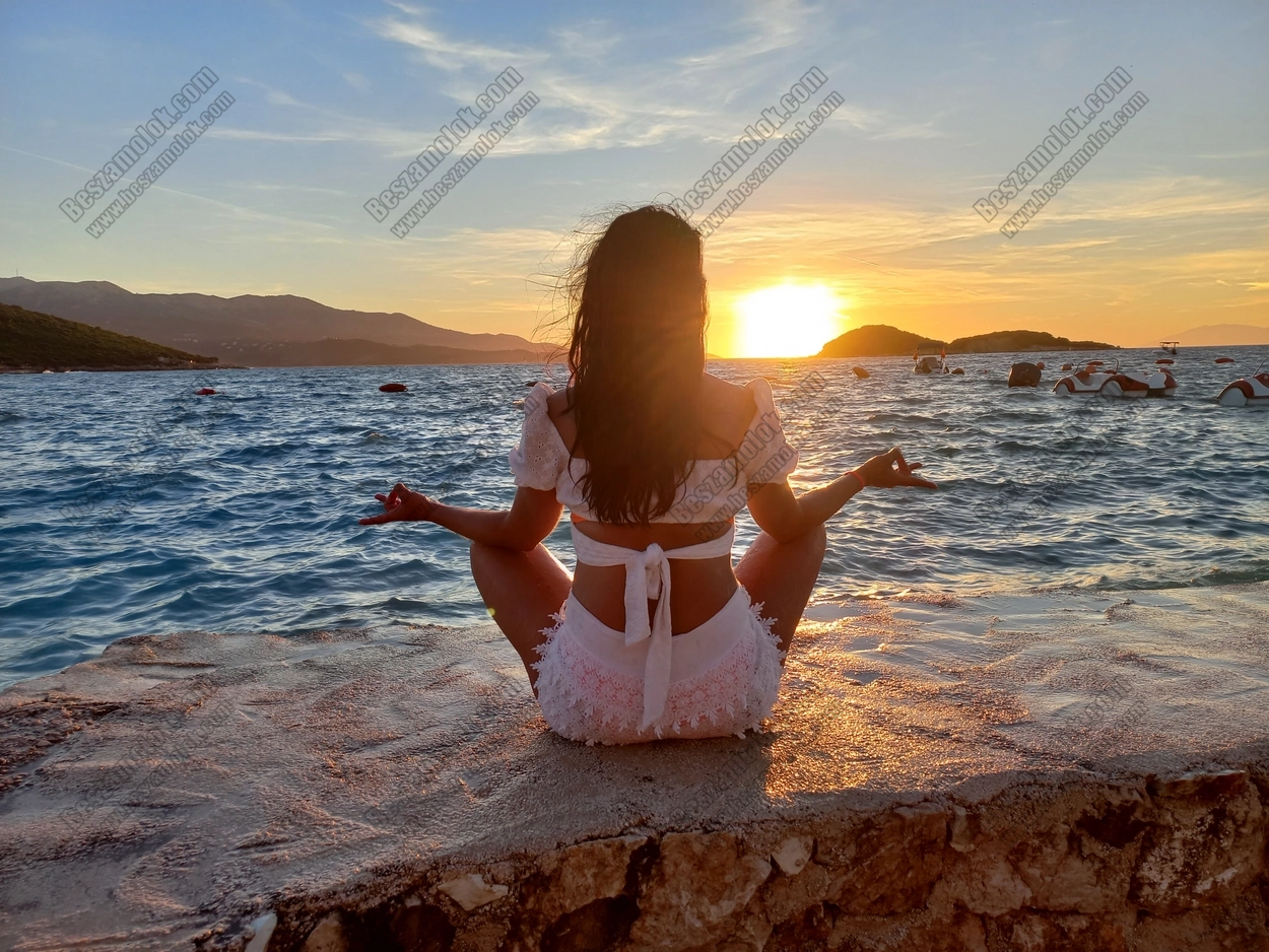 Maszatka szexi masszazs profil kepes profil - szeximasszazs.hu Maszatka - +36 30 798 4874 - szexi masszazs foto